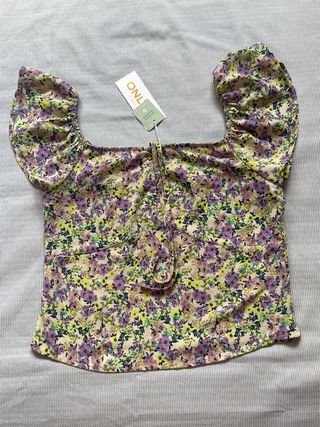 Blusa Only floral multicolor