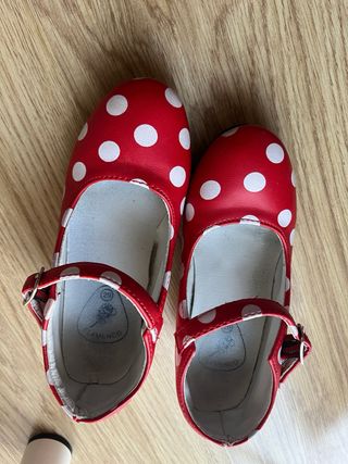Zapatos flamenca niña talla 29
