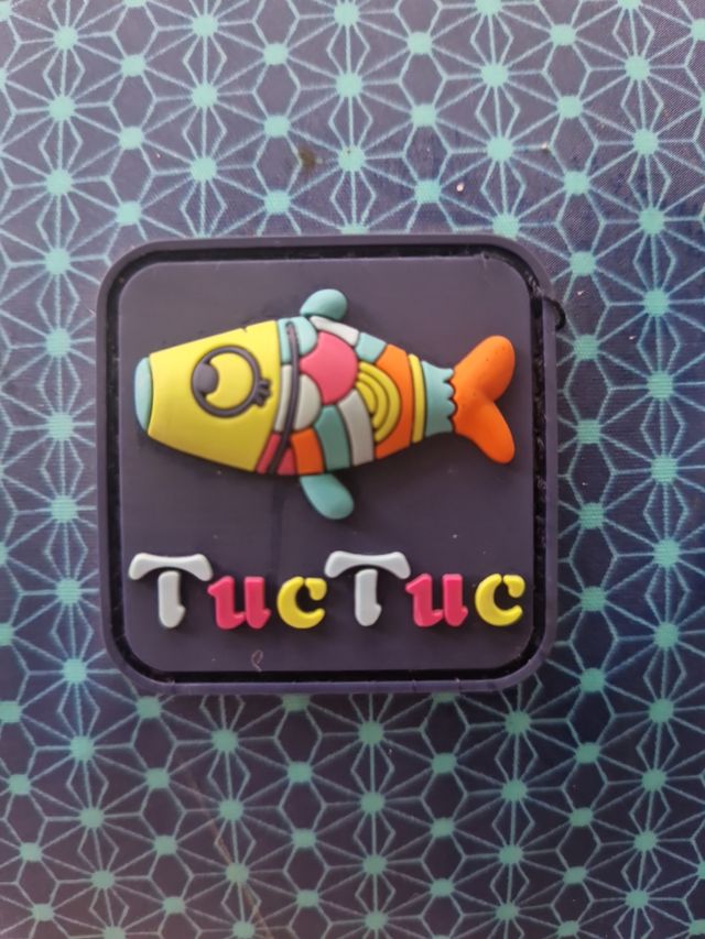 Trona portátil bebé azul de la marca Tuc Tuc