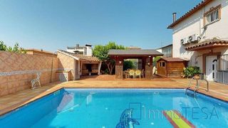 Chalet en venta en Ca n’Esteper – Can Gorgs – Can Gorgs II en Barbera del Vallès