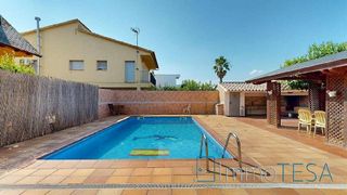 Chalet en venta en Ca n’Esteper – Can Gorgs – Can Gorgs II en Barbera del Vallès