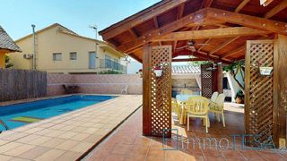 Chalet en venta en Ca n’Esteper – Can Gorgs – Can Gorgs II en Barbera del Vallès