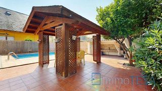 Chalet en venta en Ca n’Esteper – Can Gorgs – Can Gorgs II en Barbera del Vallès