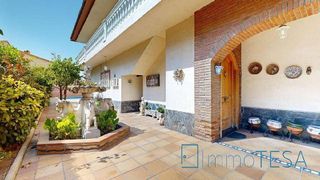 Chalet en venta en Ca n’Esteper – Can Gorgs – Can Gorgs II en Barbera del Vallès