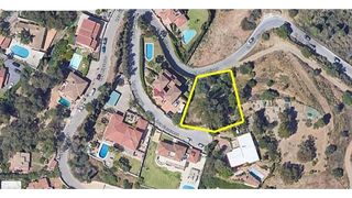 Solar en venta en Las Lagunas en Mijas