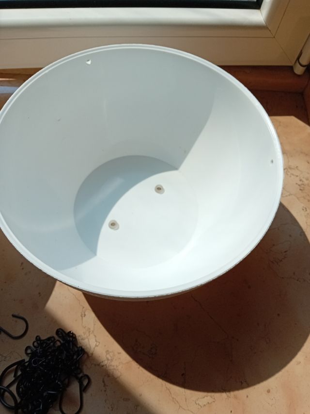 2 Vasi sospesi bianchi in plastica