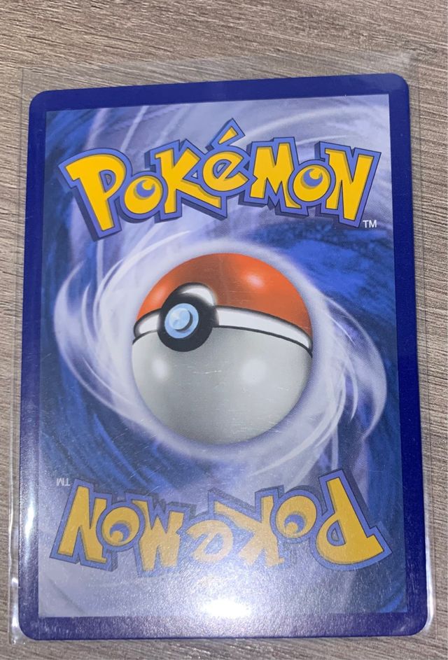 Leafeon GX - Carta Pokémon