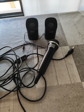 Micro Guitar Hero + Altavoces Zipy