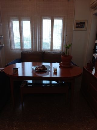 Mesa comedor madera marrón