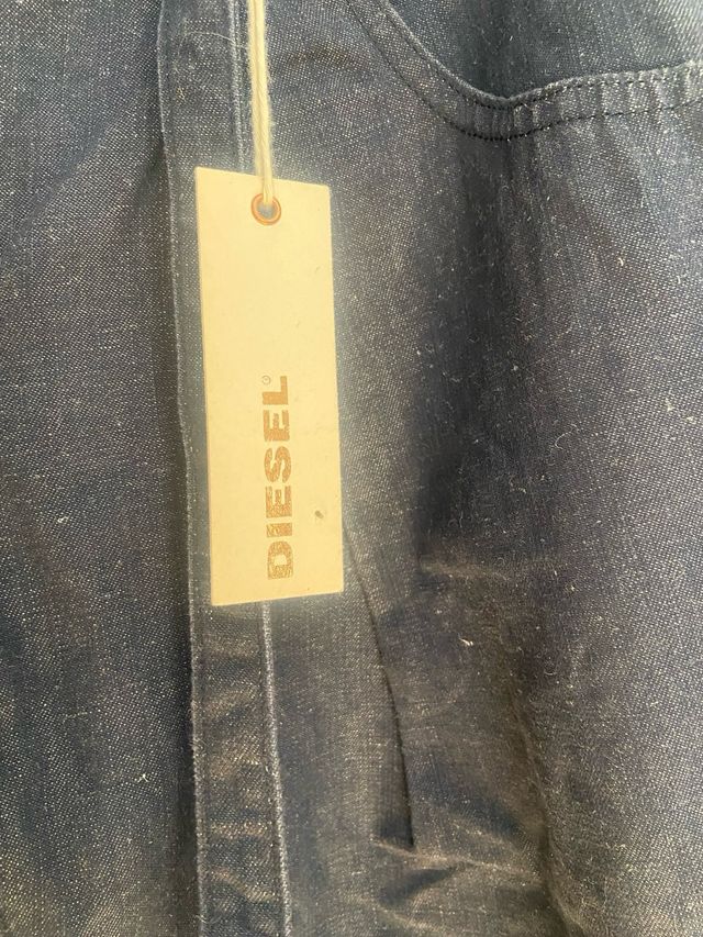 Vaqueros delgados Diesel negros, talla M