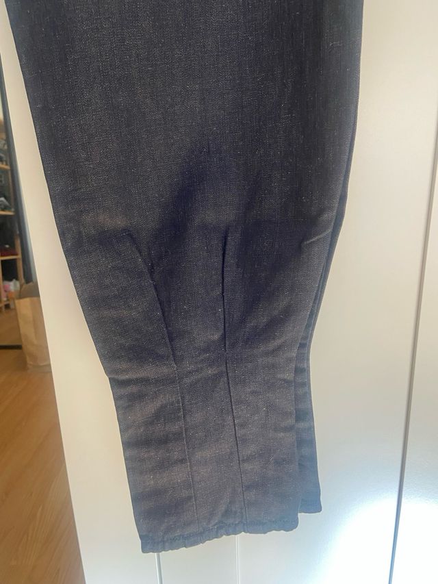 Vaqueros delgados Diesel negros, talla M