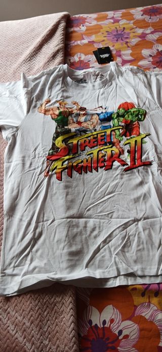 Camiseta Street Fighter Pull&Bear L