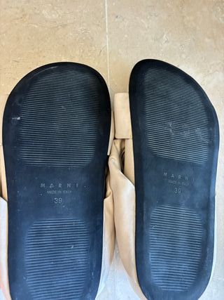 Sandalias Marni beige
