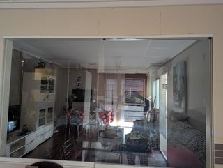 Ventana separadora estancias