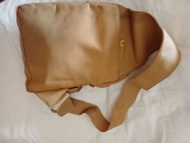 Bolso Adolfo Domínguez beige