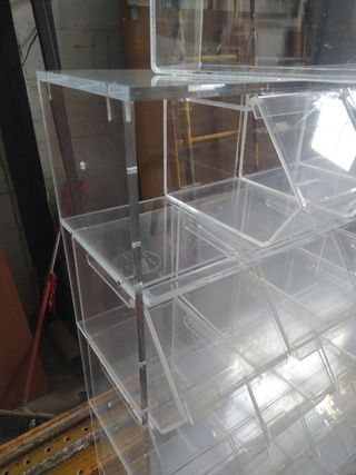 Estantería expositora metacrilato 20 cajones