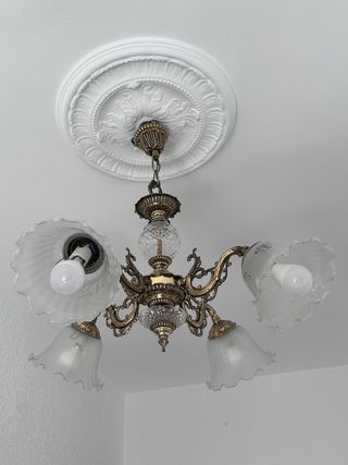 Lampara antigua 4 luces