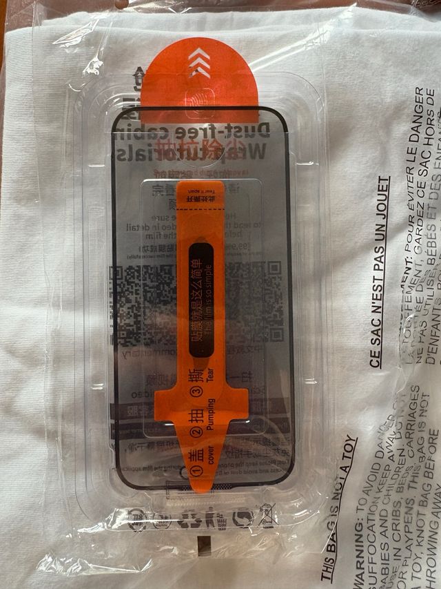 3 Protectores de cristal iPhone 15 y 16