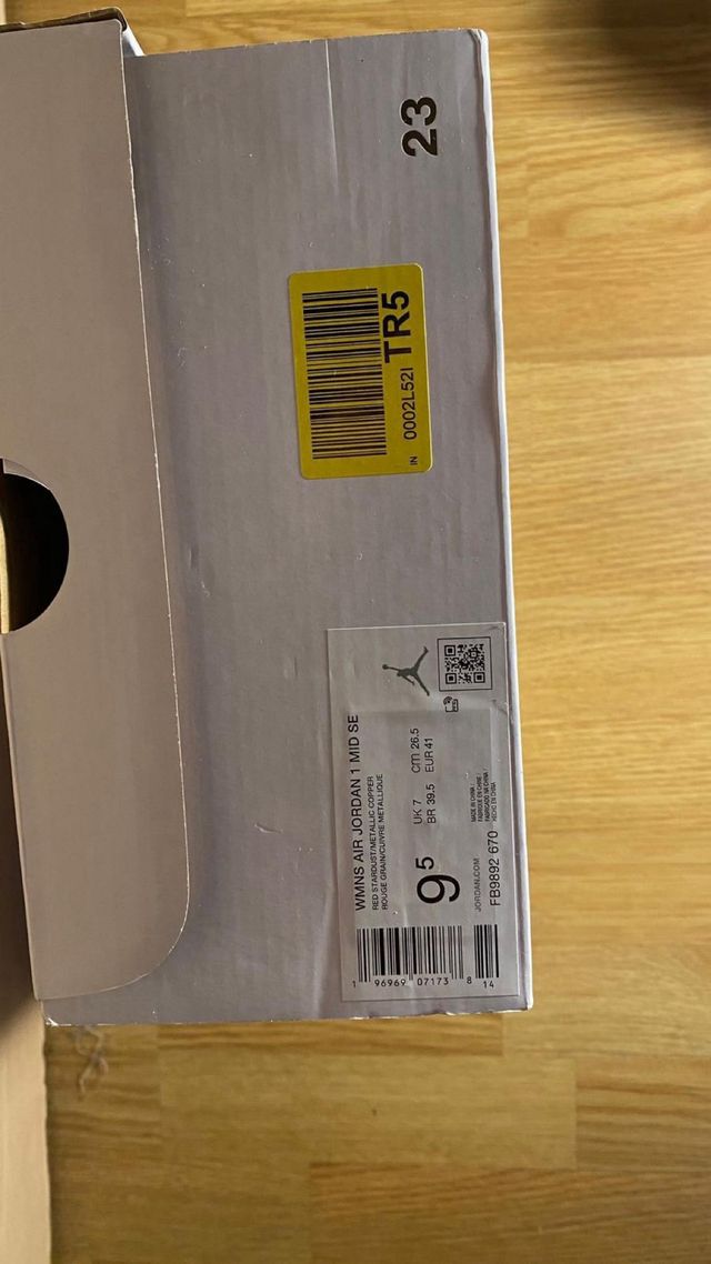 Nike Air Jordan 1 Mid - Rosa