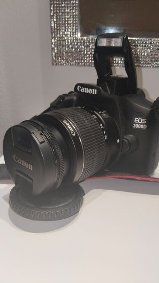 Canon EOS 2000D