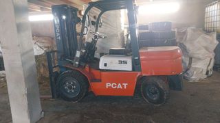 Carretilla elevadora PCAT 35