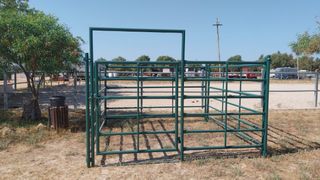 2 Vallas para animales - Metálicas