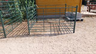 2 Vallas para animales - Metálicas