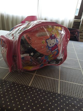 Patines Hello Kitty + casco y rodilleras