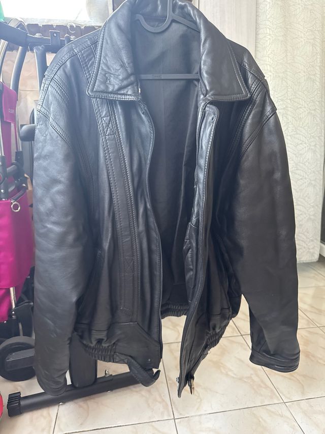 Chaqueta cuero negra hombre