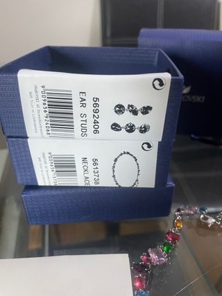 Collar y pendientes Swarovski multicolor