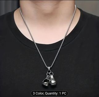 Collar con guantes de boxeo | Oro