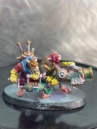 dotacion de armas Skaven 02