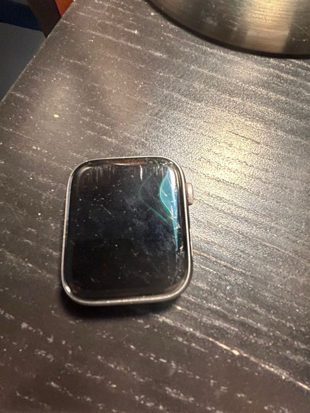 Apple Watch 4 (44mm) GPS + Celular