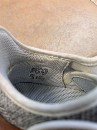 Adidas Tubular - Gris y Blanco