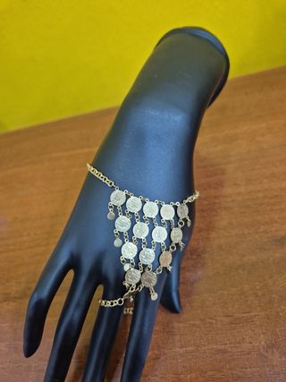 Pulsera manita monedas oro
