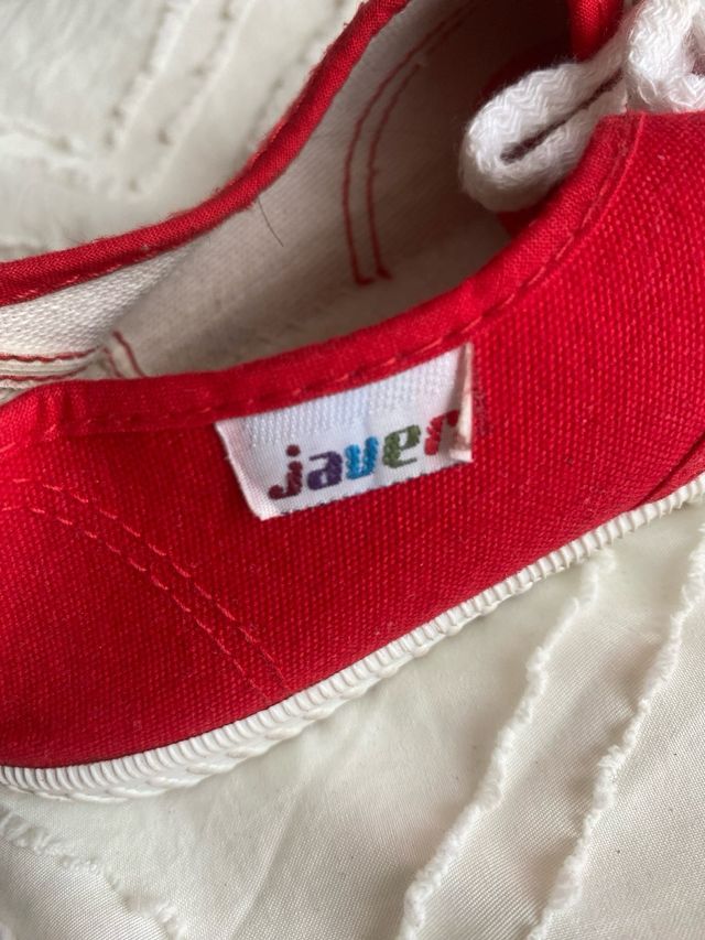Zapatillas loneta rojas