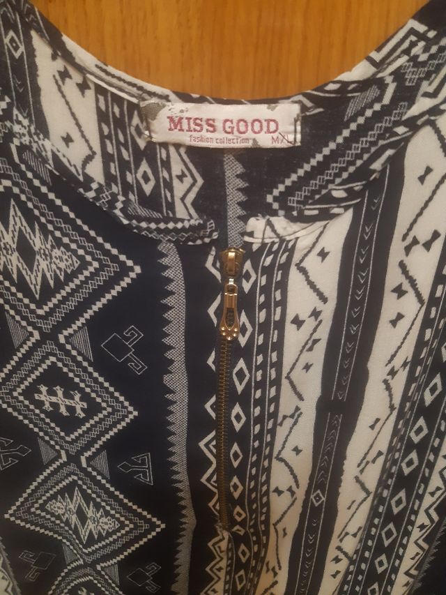 Mono Miss Good T-M/L estampado 5 e más cosas en mi