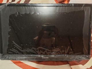 TV Samsung 24" UE24H4003
