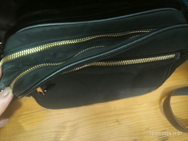 Bolso bandolera negro pequeño