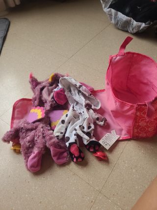 Bebe Llorón + ropa + cuna + accesorios 
