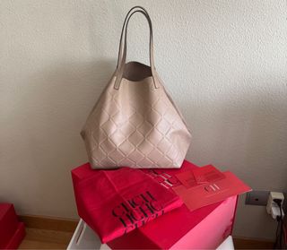 Bolso Matryoshka Carolina Herrera 