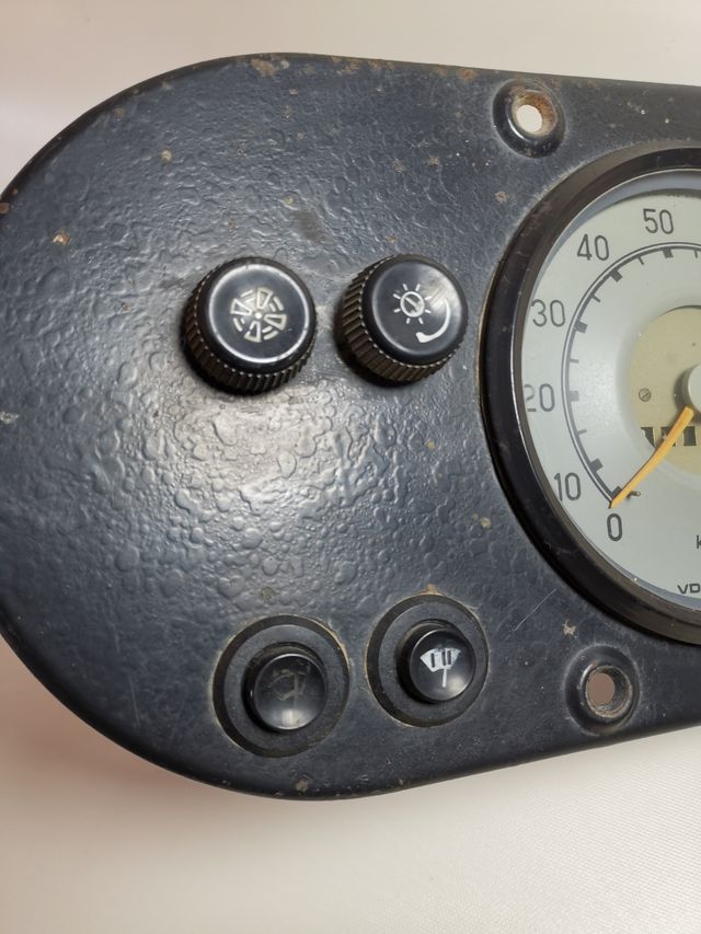 Pannello Strumenti Mercedes Benz 608D