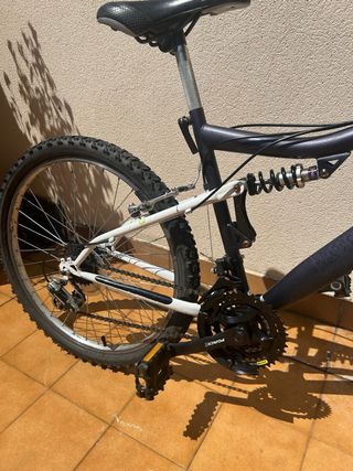 Bicicleta montaña 24”
