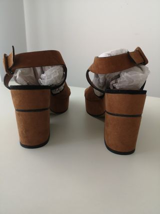 Sandalias Elvio Zanon marrón
