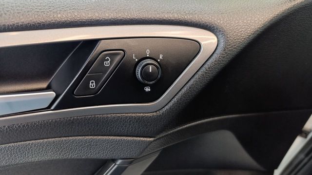 Volkswagen Golf Edition 1.2 TSI 105cv BMT Nacional +LIBRO - 199.000Km