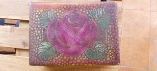 Joyero vintage con rosa