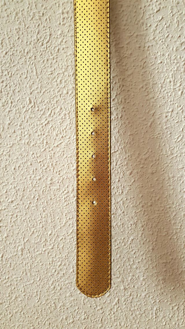 Cinturón lazo dorado