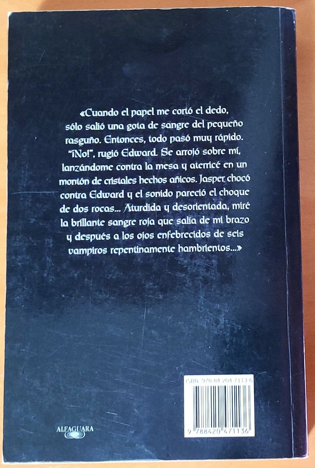 Luna Nueva (Saga Crepúsculo 2)