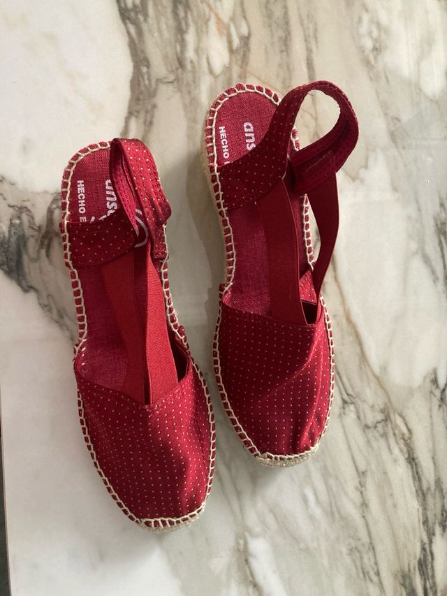 Alpargatas granates anseRioja