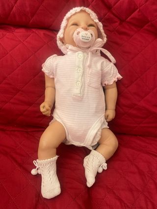 Bebé Reborn con accesorios